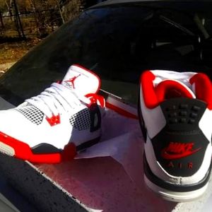 Jordan 4
